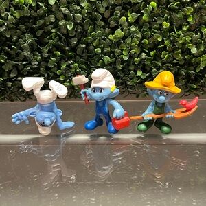 McDonald's Smurf’s Blue and Green Smurfs Action Figures